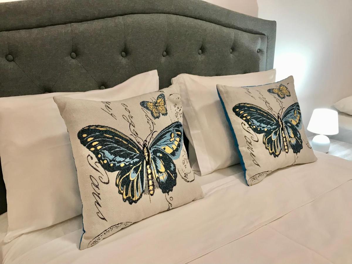 Sublime Gray Bedroom Lisbon