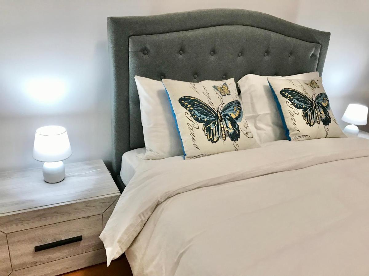 Sublime Gray Bedroom Lisbon