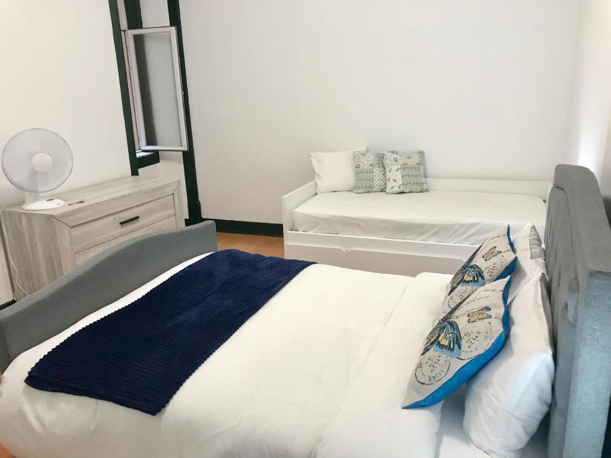 Sublime Gray Bedroom Apartment